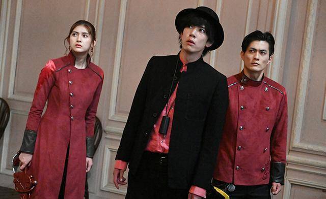 假面骑士圣刃43话预告飞羽真带神代兄妹躺赢天灾和莲的宿命之战_斯托