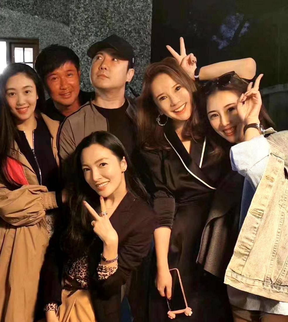 如果沉腾没有责任感,王琪就不会成为沉太太,而这份责任感,将是沉腾