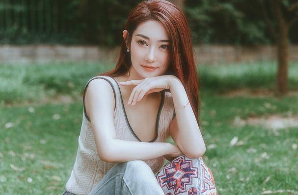 长得没特点,她曾演过热剧《庆余年》,如今只能靠出镜月入几百_刘琪奕