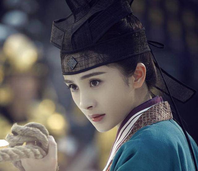 杨幂在《扶摇》中15个造型,第11套太燃了,最美的却是第5套!