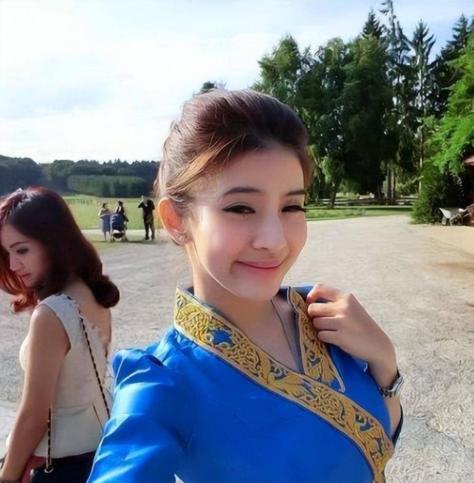 为什么到老挝旅游,当地美女会问你要不要吸烟,有什么含义吗?