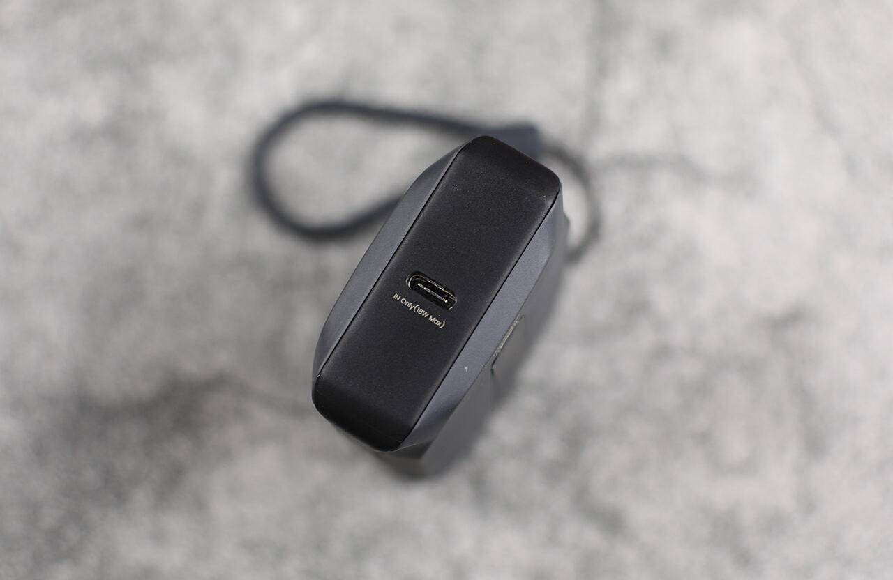 外出携带方便,电量担待,ZLOS迷你充电宝试用体验