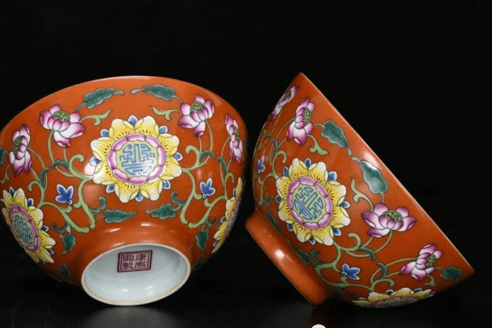 011cfee856e943d1b1804b1359c5ba