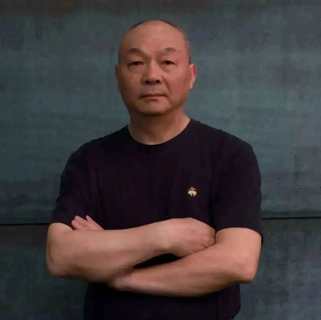 zhou xianglin周向林毕业于湖北艺术学院(现湖北美术