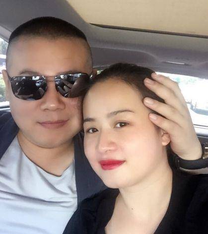 岳云鹏偷用妻子化妆品,郑敏晒照吐槽其用力过猛,网友直言认不出_照片