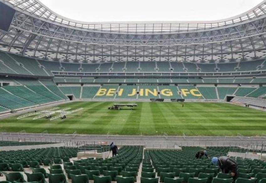 今天,cba北控主帅马布里发布了参观北京国安新主场——新工人体育场的