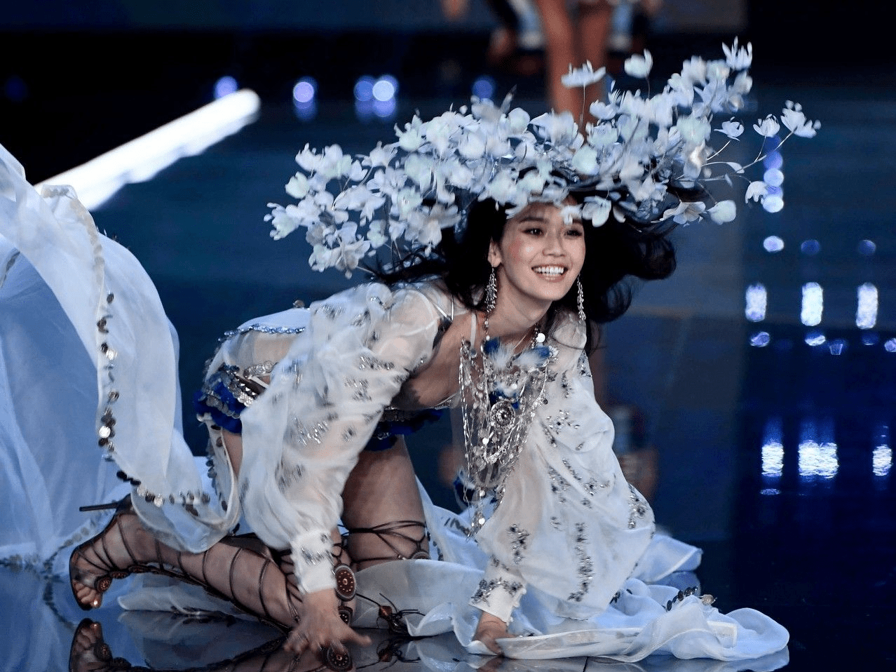 则是2020年维密英国公司宣布破产