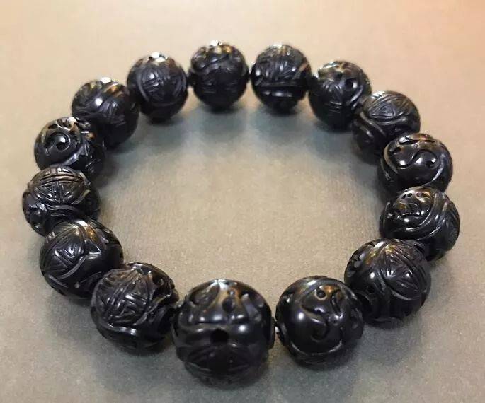 你知道煤精是什么吗?_强光泽_工艺_雕刻