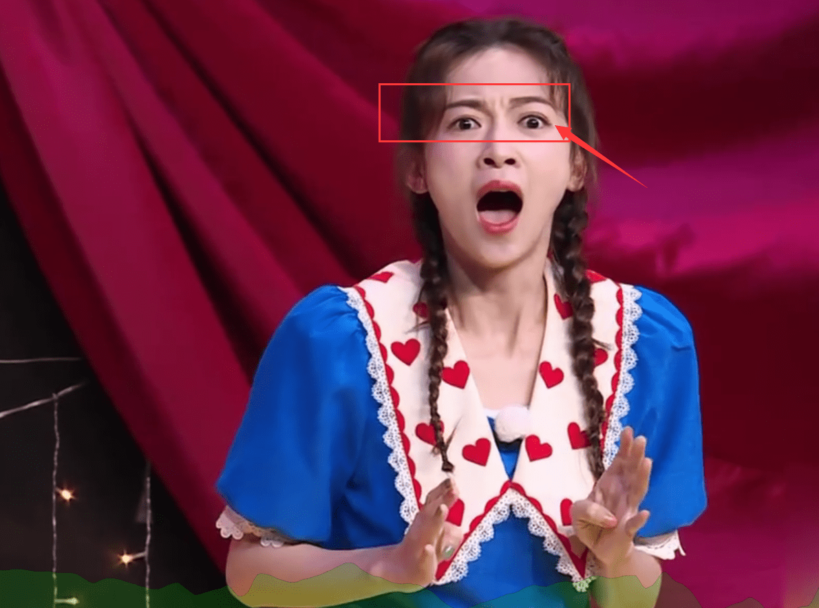 吴谨言《奔跑吧》挑战厉害箱,失去美颜修图后,29岁颜值很真实_表情