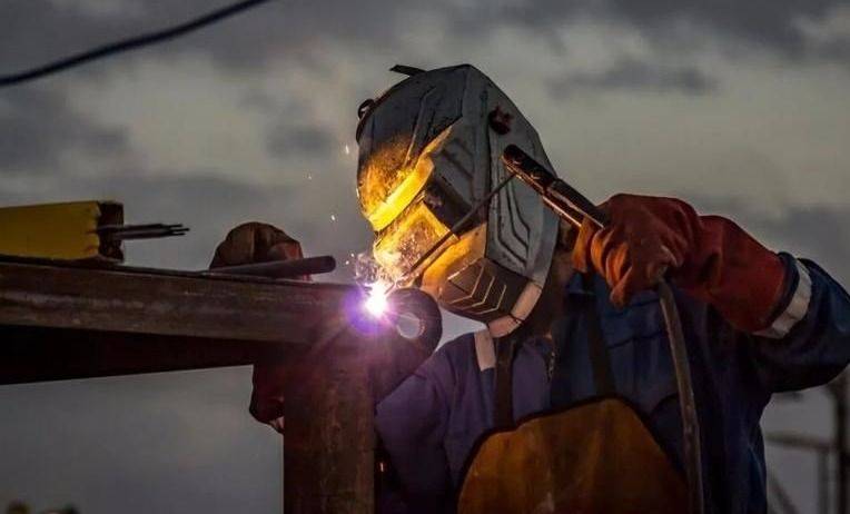 工作地点:山东潍坊潍坊招氩弧焊工,400一天,长白班,有证,20-45岁,吃苦