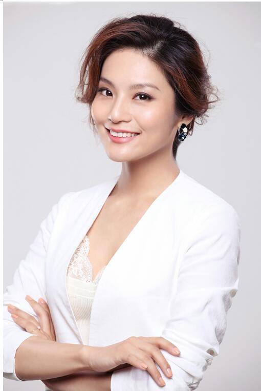美女主持孟盛楠,知性优雅的她,有颜值更要拼实力_生活_类节目_文艺