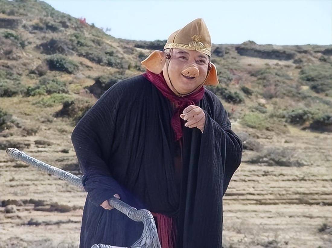 摆地摊,翻跟头,过气明星的现状_演技_剧本_宝莲灯