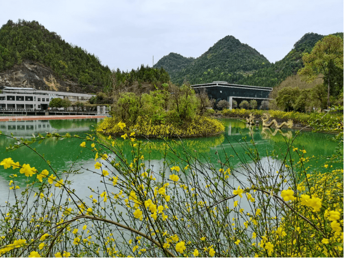 开州阳异泉图片