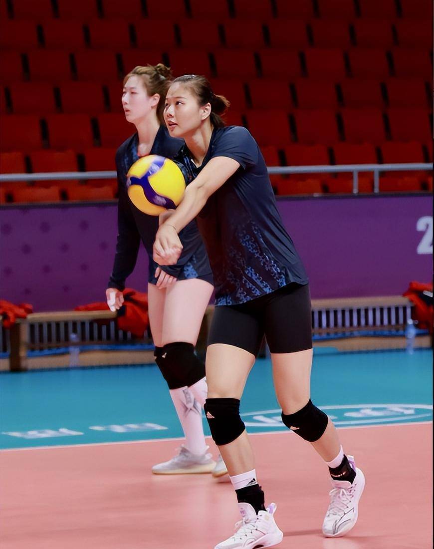 龚翔宇倪非凡积极备战,联赛第一目标已实现,江苏女排值得期待_比赛