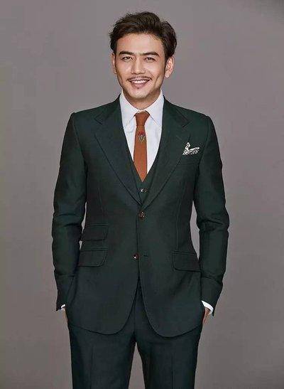 油王杨烁,电视剧演霸总,生活中老婆竟然是女神?_王黎雯_妻子_家庭