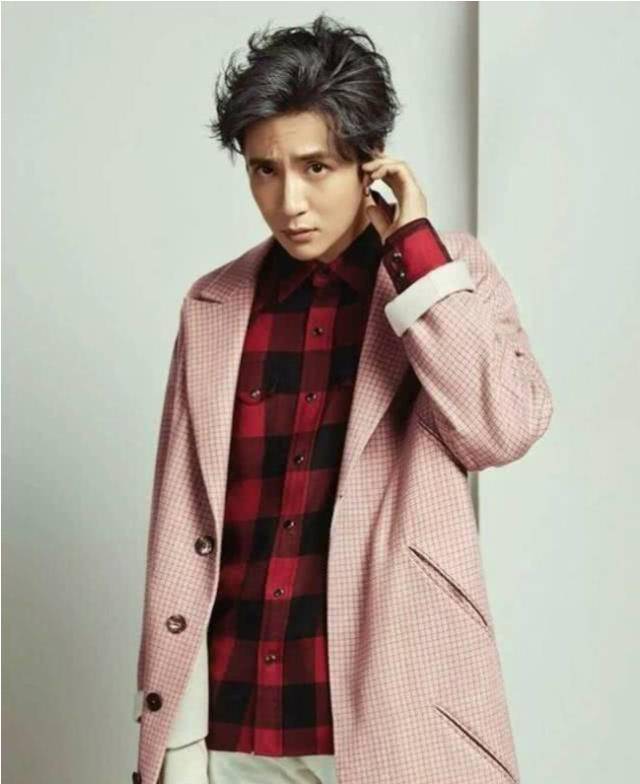 薛之谦前女友晒幸福,李雨桐晒跟老公聊天,甜蜜度爆表_事业_留言_复合