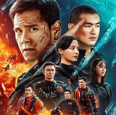 电影《紧急救援》与芭莎合作时尚大片:充满安全感的英雄正能量_彭于晏