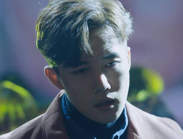 《正青春》温哲林睿合演双簧戏,金小贝气急败坏,章小鱼醋意大发_但丁