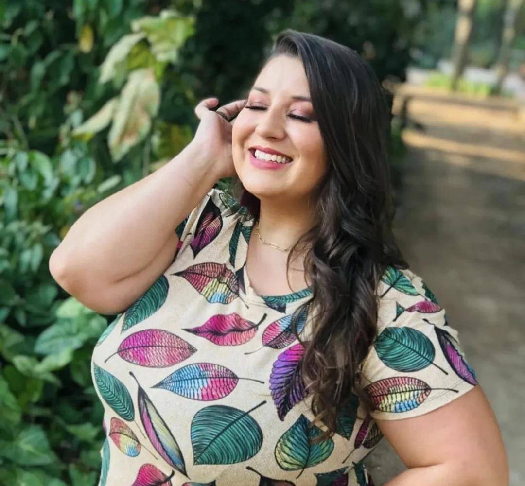 成熟的大号水蜜桃,大码模特:barbara rosa_年纪_生活_美国