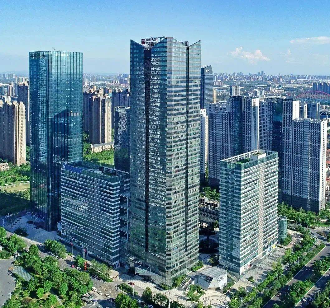 合肥新晋网红打卡点,快来领取打卡攻略～_广场_置地_写字楼