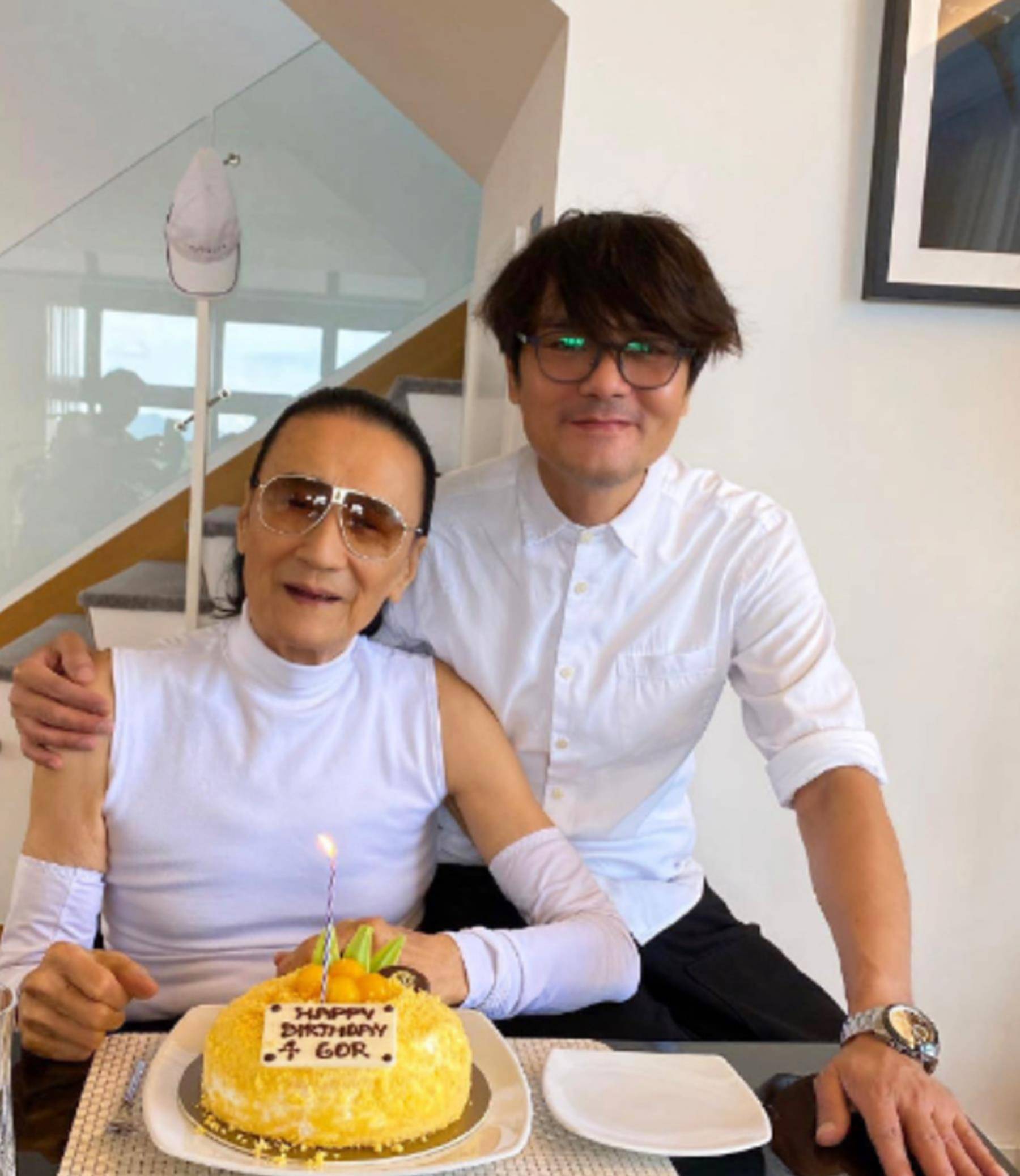谢贤84岁生日图片