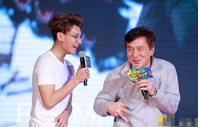 成龙大哥这样评价黄子韬,原来我们都看错了他_宣传_电影_鲜肉