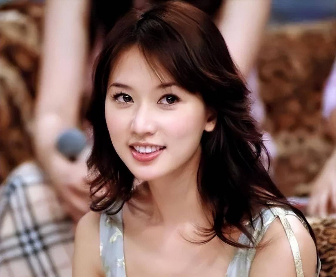 48岁林志玲的痛:下嫁日本人,家庭地位卑微,她如今可曾后悔?