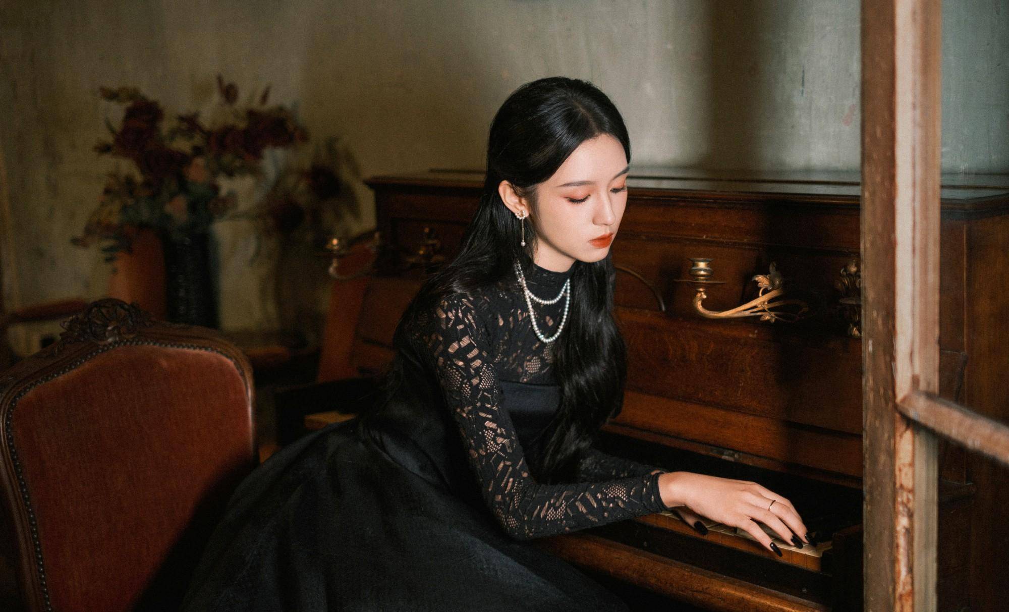 周也再现绝美古装,配角团颜值抢镜!_作品_实力_王星越