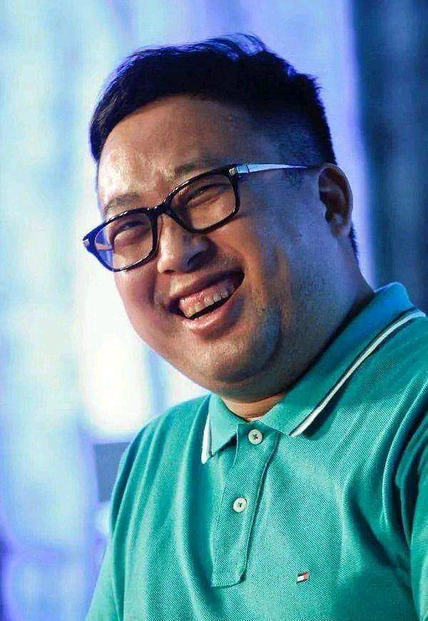 于正成功漂亮后判若两人,其颜值被网友称赞可以当流量明星了!