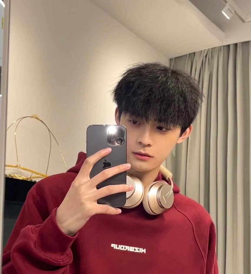 锡纸烫也可以运用起来哦气垫微分的发型对于长形脸的女而言其实就