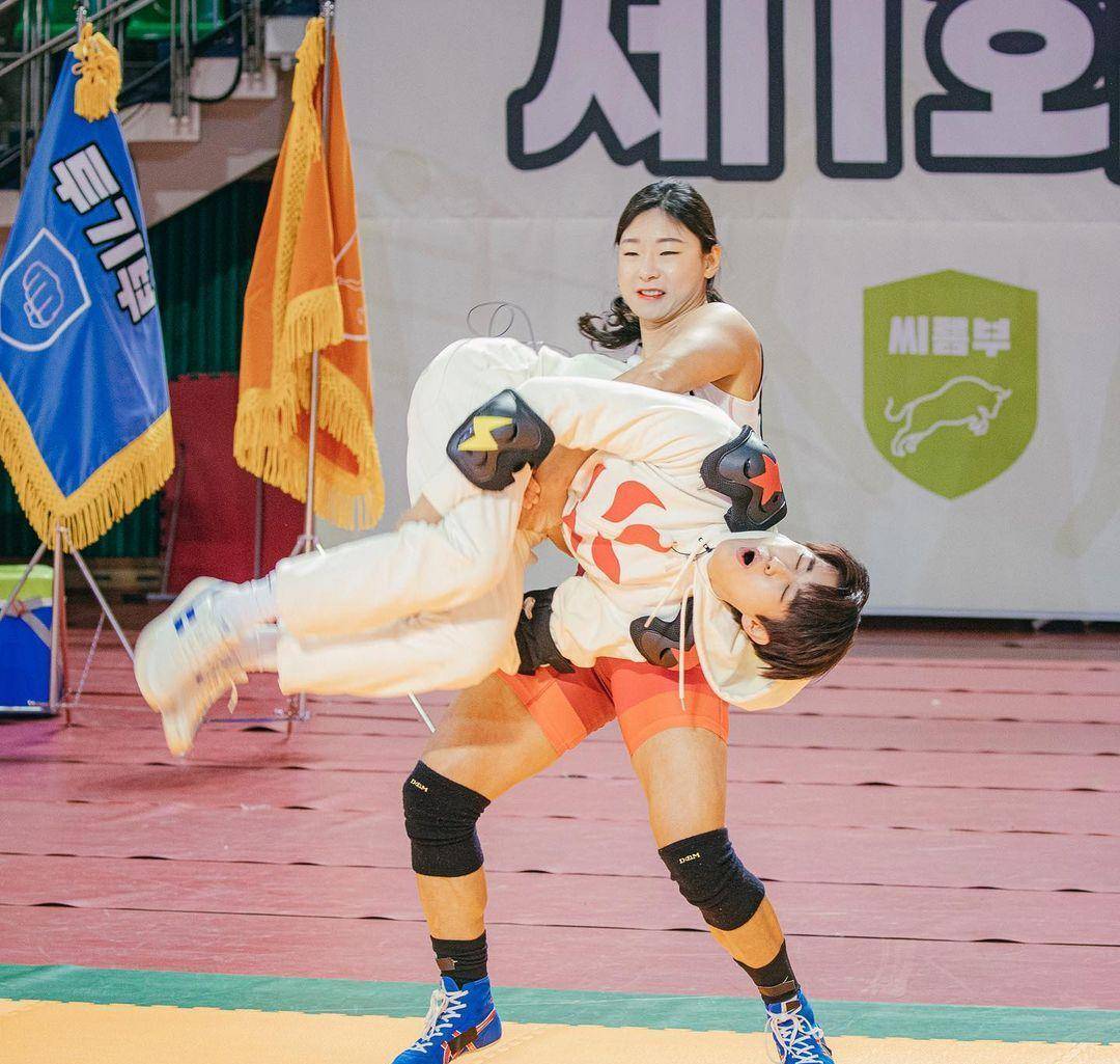 2015全国女子摔跤锦标赛。。。。-人文风光-北海365网(beihai365.com)