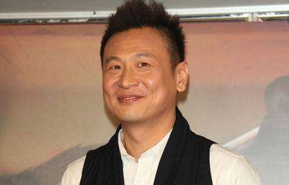 因《粉红女郎》而火的他,转型当导演失败后,与妻子回归平淡生活_张世