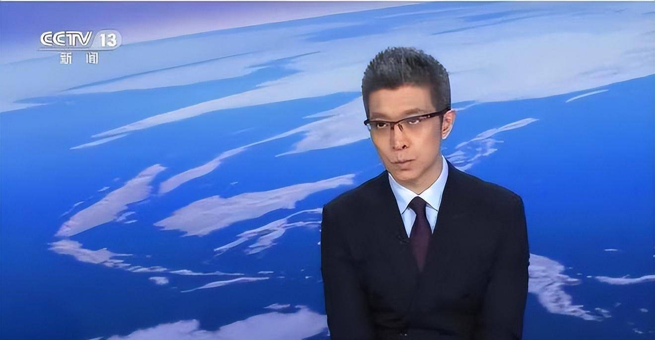 央视失误了,画面突然切换,朱广权一脸慌乱,观众哈哈大笑_时候_郭志坚