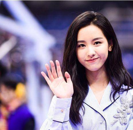 为什么全明星赛上采访郭艾伦的陈都灵会被称为中国版赤木晴子?