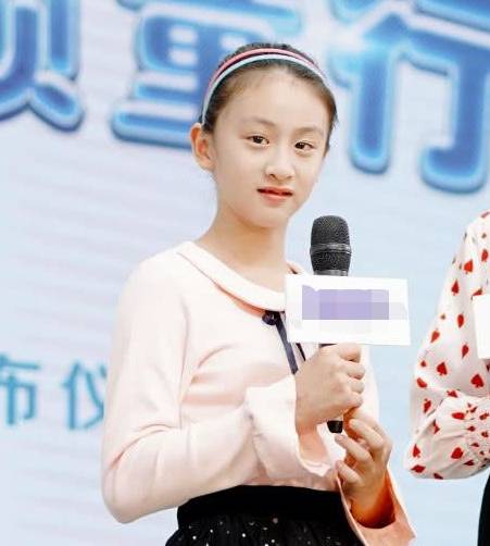 就成了你,风一样的森碟变女神,美艳不输妈妈了_气质_叶一茜_女孩子