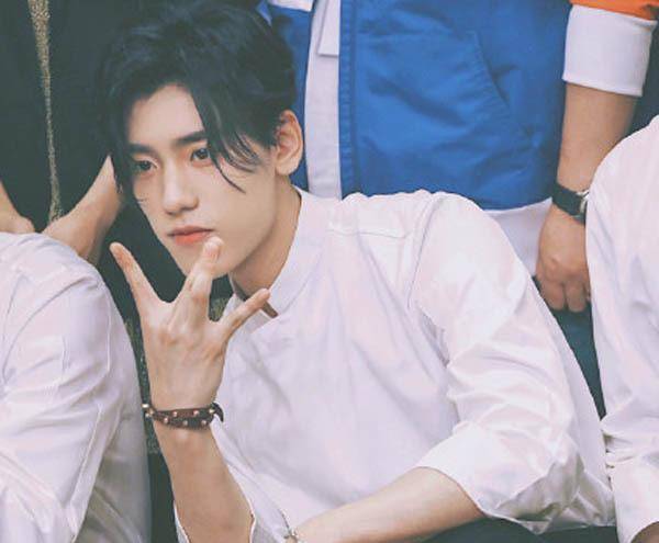 王子异录节目引发手势风潮网友调侃桃李满天下_boogie_照片_手语