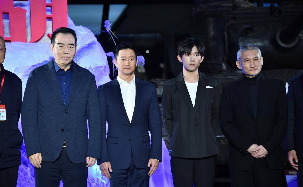 四大导演联手拍电影版《跨过鸭绿江》,能否创造奇迹,超越战狼2_中国