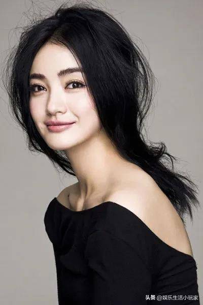 演员朱杰江南美女,柔情似水,低调谦和,一双明亮的大眼睛,好像会_袁弘