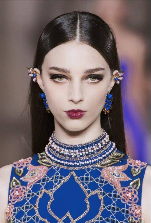 4位降临t台的仙女超模,这些神仙妆容值得被载入史册!_谭雅_造型_史丹