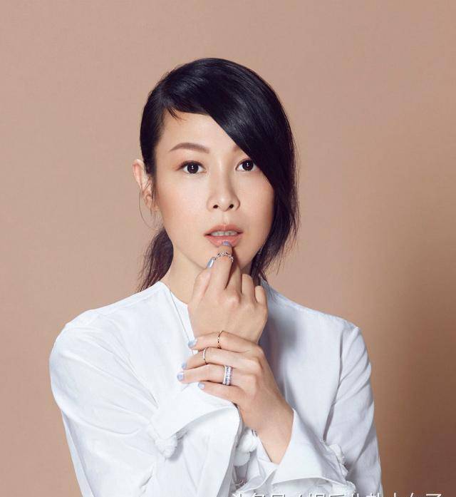 47岁刘若英晒素颜照自侃:不难过是骗人的_女神_容颜_鱼尾纹