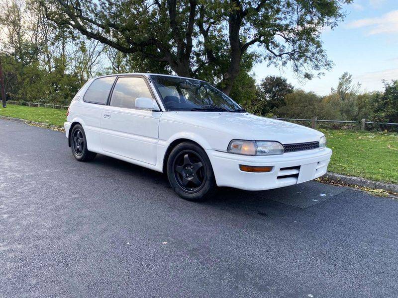 第三代卡罗拉fx主要竞争对手锁定为本田思域.