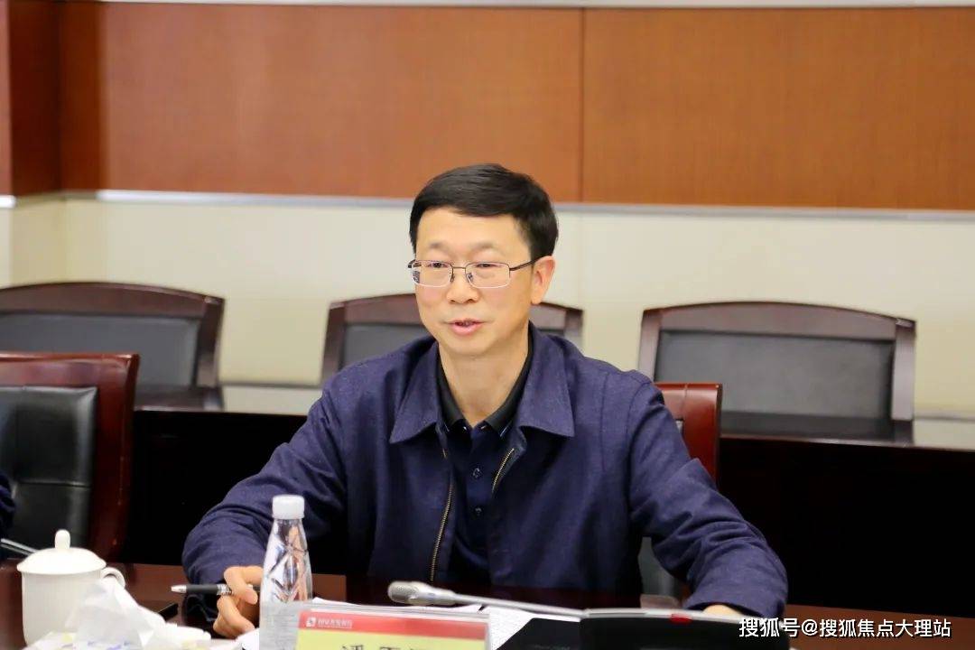 潘正军表示,双方多年来同舟共济,同兴共荣,共同发展,建立了长期友好的