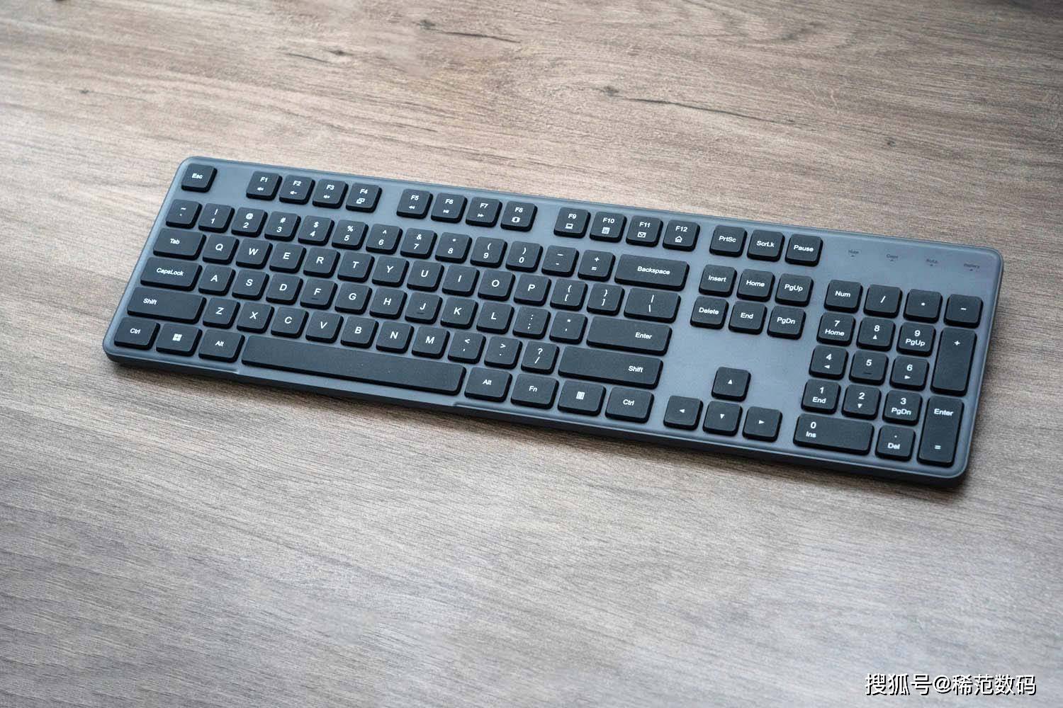 小米无线键鼠套装2上手体验,轻薄小巧好用又好看_键盘_鼠标_的设计