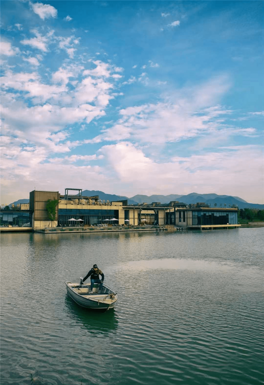 安吉港中旅和乐小镇售楼处电话|24销售电话 | 售楼处地址 | 最新价格