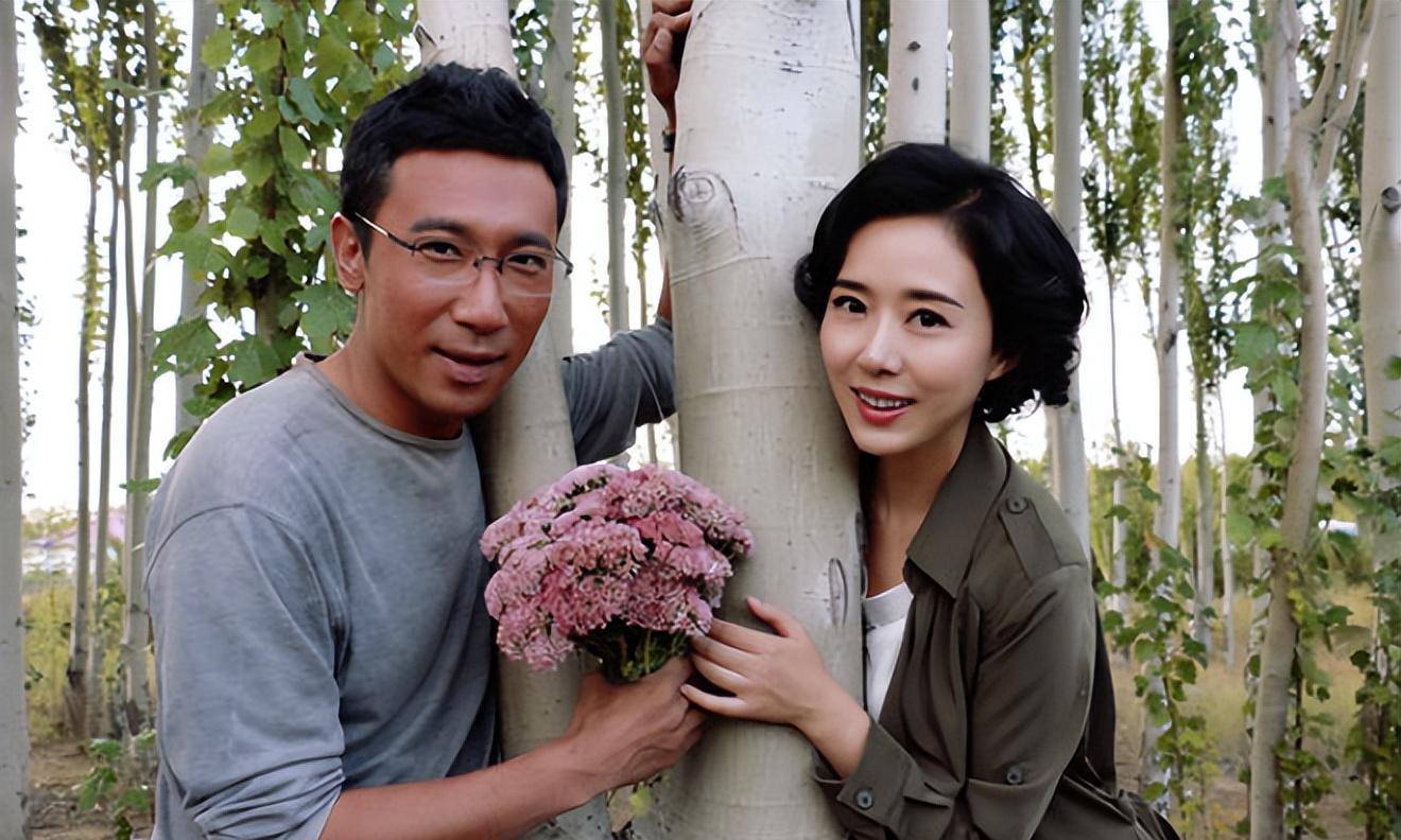 演员颜丹晨:嫁小4岁同行,44岁高龄生子,如今幸福美满_姥姥家_焦恩俊