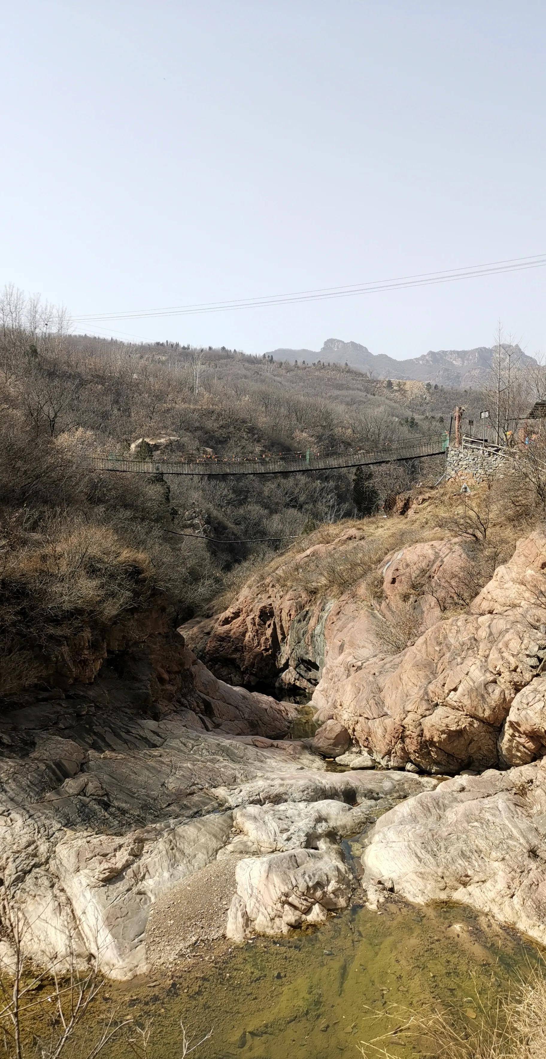 阳春三月徒步巩义浮戏山天堂寨雪花洞紫龙峡