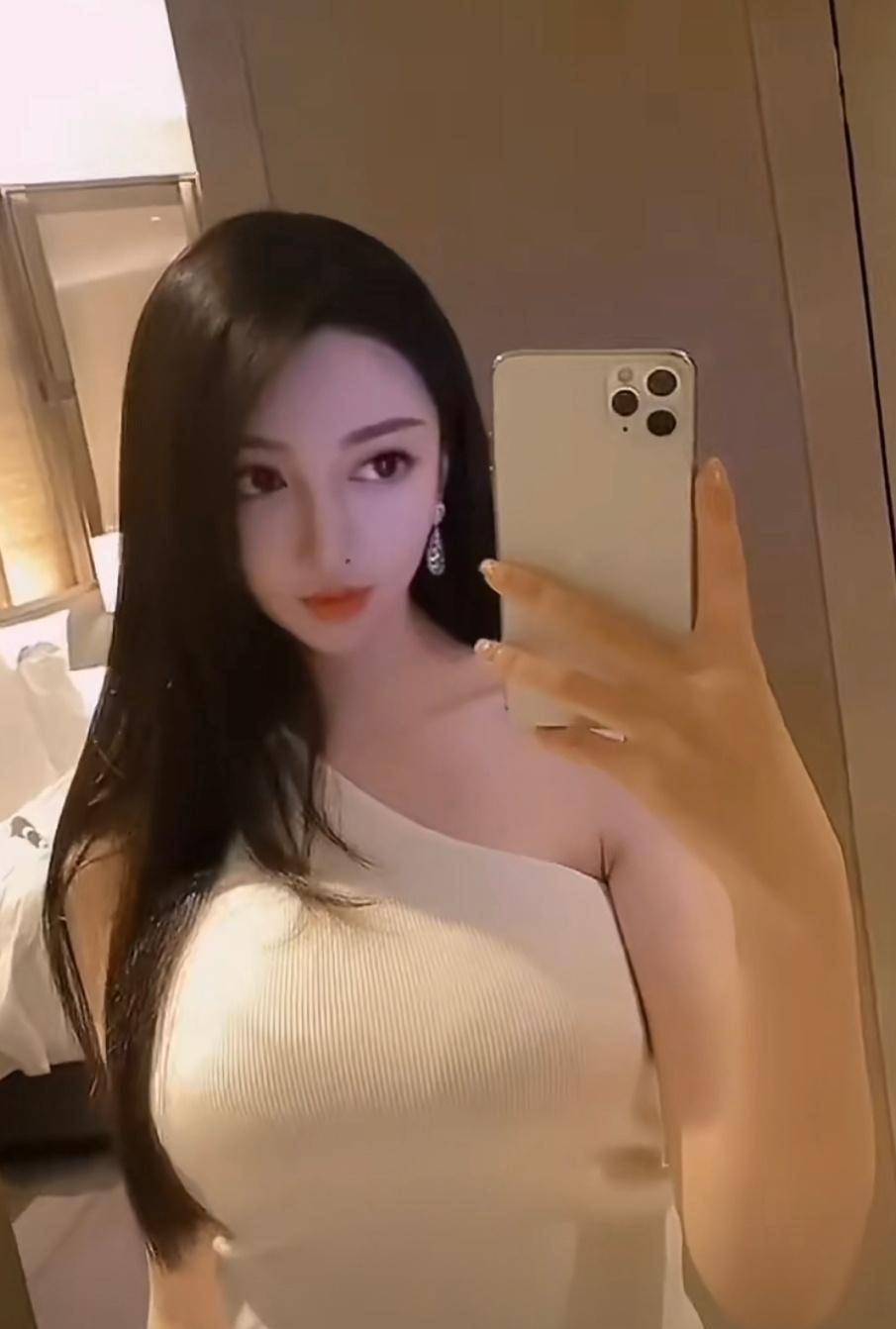 与baby复合无望,新欢离过婚有女儿_叶坷_绯闻_汤圆