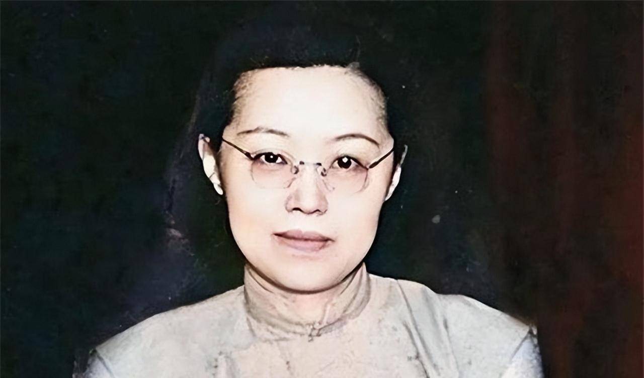 孙用蕃:给张爱玲当后妈太难,一生被误解,一辈子没人喊她一声妈_张廷重