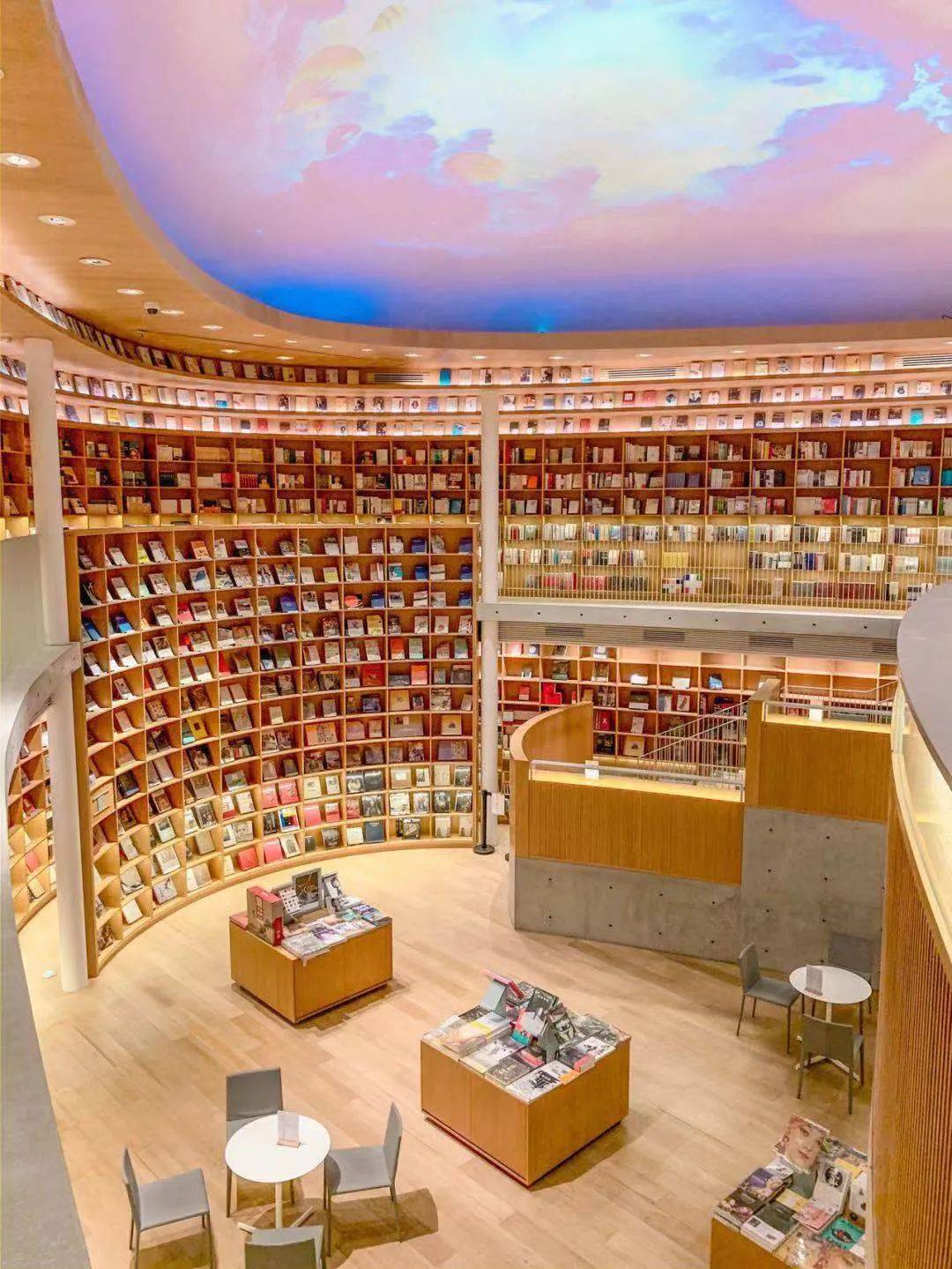 网红书店,始于颜值,终于"阅读本质"_言几_杭州市_生活