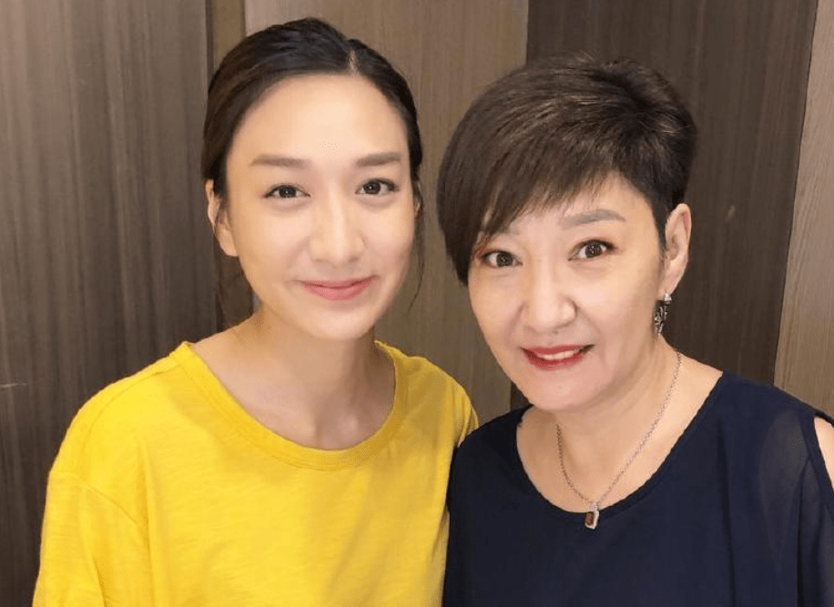 雪梨米雪同框为女儿庆生,女儿长得像徐少强,雪梨不悔做单亲妈妈